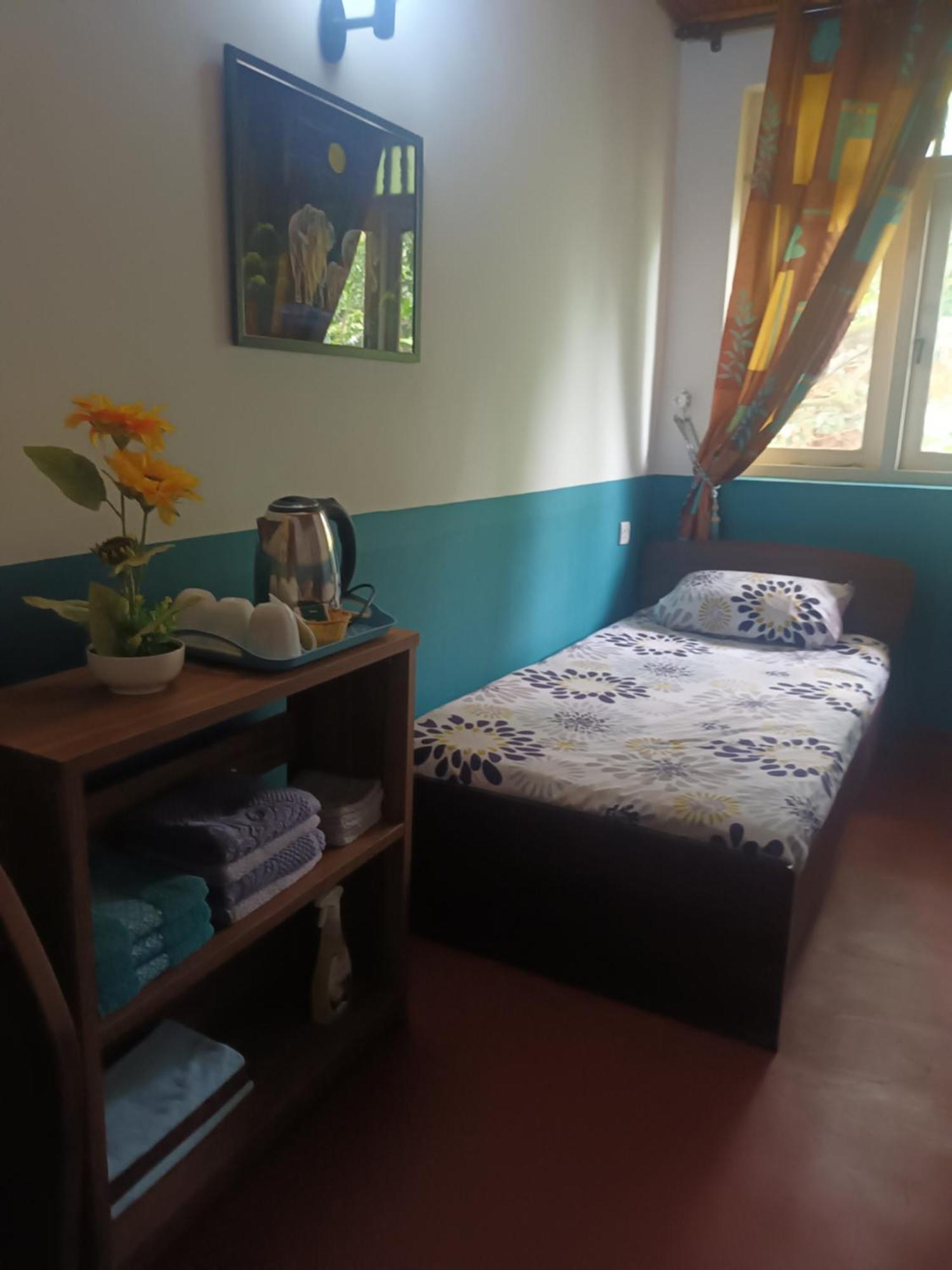 Lovely Flowers In Mount Lavinia Dehiwala-Mount Lavinia Ngoại thất bức ảnh